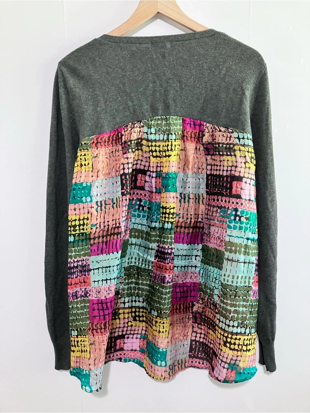 Sundance Grey Cardigan with Colorful Silk Back Size Large
